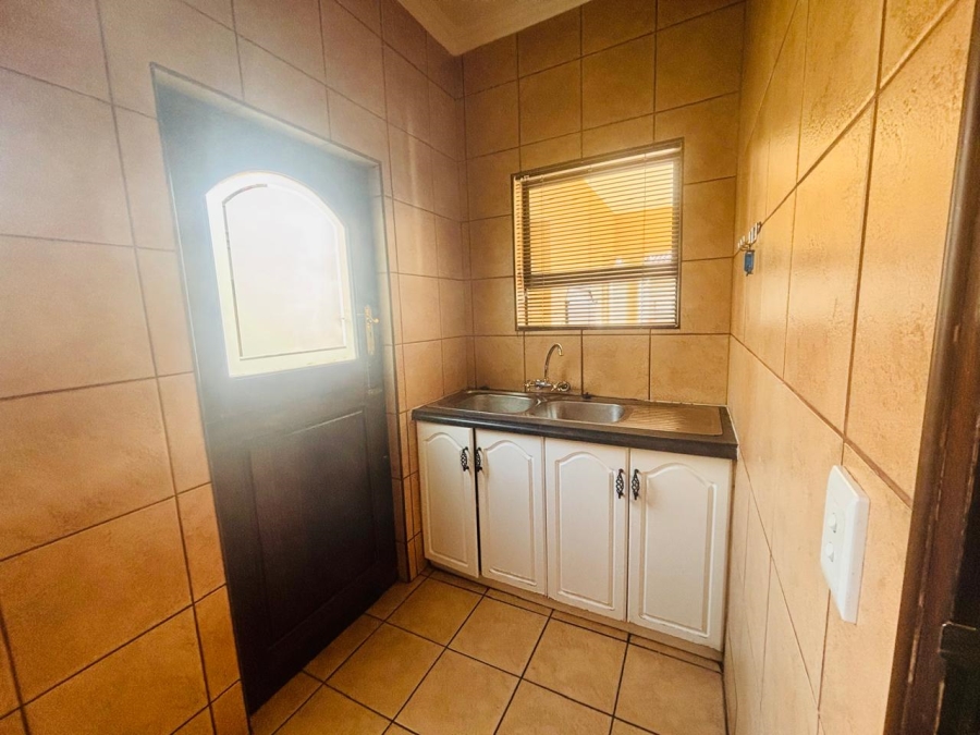 3 Bedroom Property for Sale in Dan Pienaar Free State